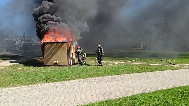 В Волосово прошел праздник в честь 375-летия пожарной охраны