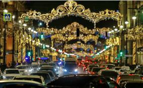 Стали известны новые тарифы на эвакуацию автомобилей в Петербурге