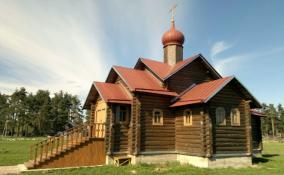 В поселке Громово мошенник выманил у храма более 1 млн рублей на якобы закупку стройматериалов