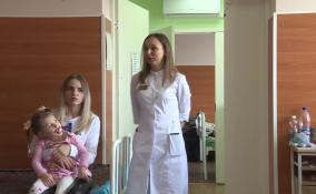 Волонтеры гатчинского «Добро.Центра» навестили детей из ЛНР, проходящих в Петербурге обследование