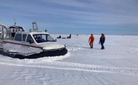 Ледовую обстановку на акватории Ладожского озера проконтролировали спасатели