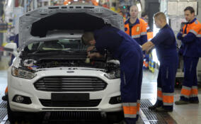 На петербургском заводе Nissan начнут производить Lada