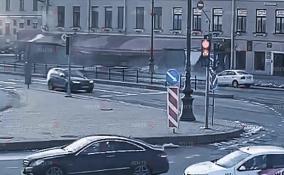Число пострадавших при взрыве в кафе в Петербурге достигло 33