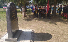 В Любани установили памятный камень в честь журналистов, погибших в годы Великой Отечественной войны