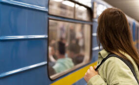 Петербургское метро будет работать в ночь с 27 на 28 мая