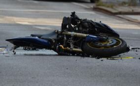 Мотоциклист разбился насмерть на трассе "Сортавала" в Ленобласти