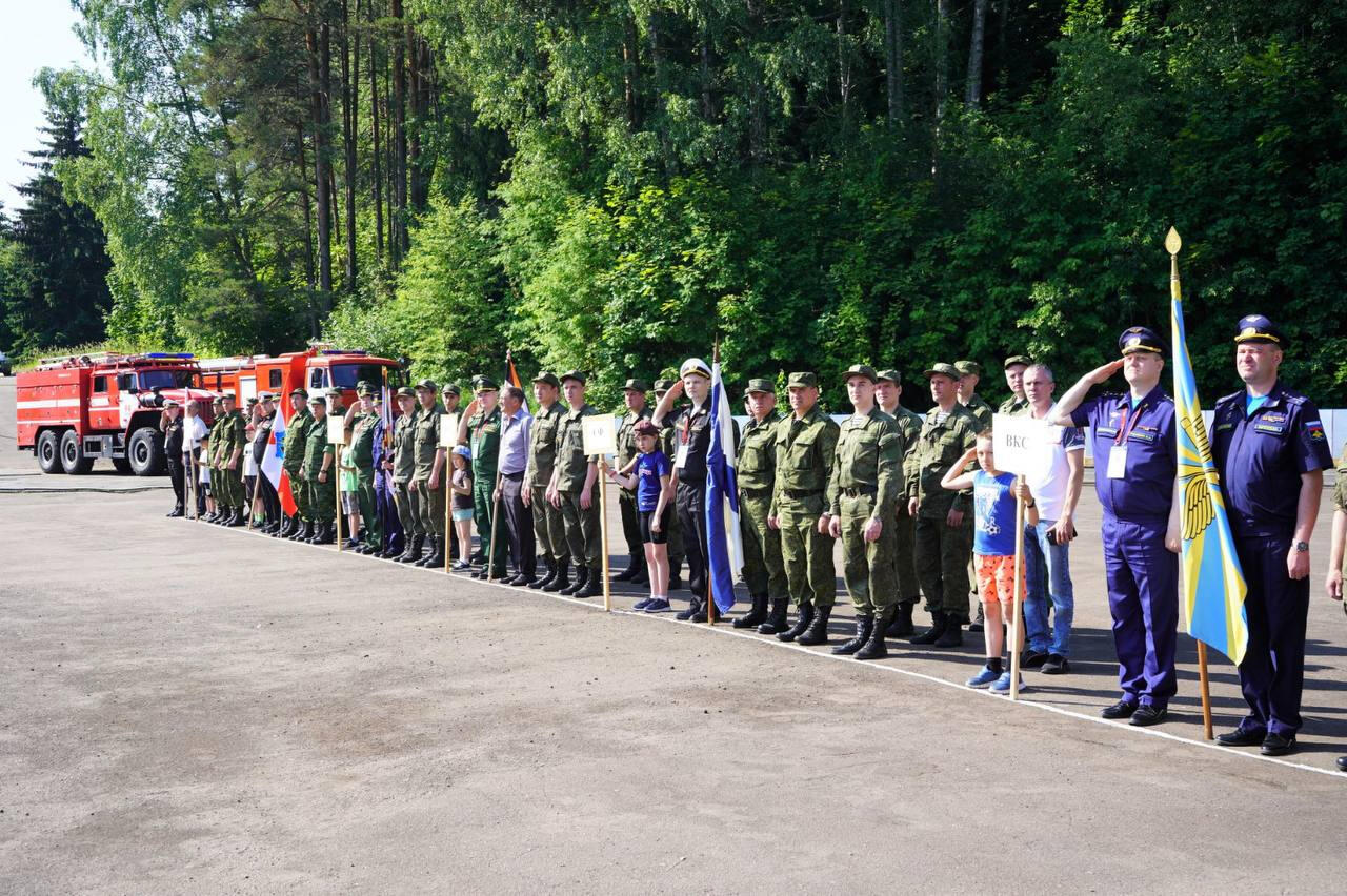 В Тосно выбрали лучших среди пожарной охраны ВС РФ