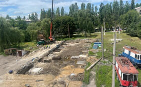 Ленинградская область начала строить новый ангар для ТТУ в Енакиево