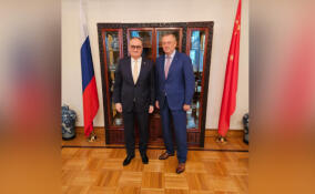 Губернатор Ленобласти встретился с послом Игорем Моргуловым