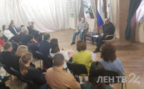 Сергей Перминов провел «Разговор о важном» с представителями молодежных организаций в Гатчине