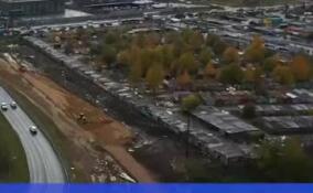 Около 5 тонн старых шин отправили на переработку во время сноса гаражей в Кудрово