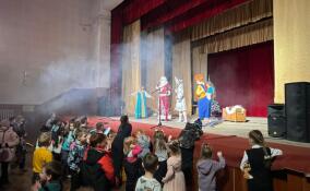 В Каменке устроили новогодний праздник для детей участников СВО
