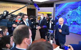 Эксперты Ленобласти высказались об объединении большой пресс-конференции и прямой линии Владимира Путина