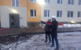 Прокурор оценил строительство дома для переселенцев в Сясьстрое