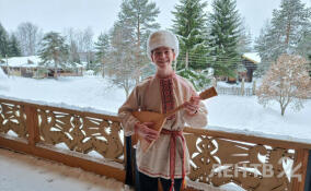 Русскую кухню и народные танцы представили соотечественникам из-за рубежа в деревне Верхние Мандроги