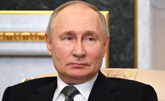 Последняя демократия: граждане России в недружественных странах смогут  проголосовать за/против Путина