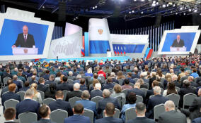 Имеющим уши: в Послании Федеральному собранию-2024 Владимир Путин назвал своих преемников