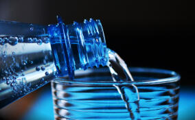 Жительница Выборгского района пожаловалась на резкое повышение платы за питьевую воду