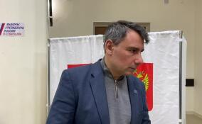 Председатель Общественной палаты Ленобласти Александр Габитов проголосовал во Всеволожске
