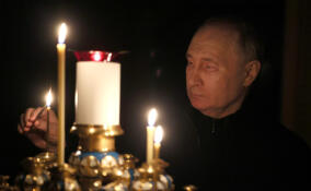Путин почтил память жертв теракта в церкви государственной резиденции Ново-Огарево