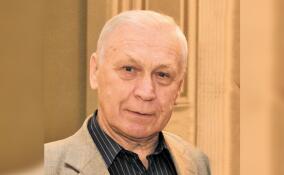 Александр Дрозденко принес соболезнования в связи со смертью народного учителя РФ Виктора Башмакова