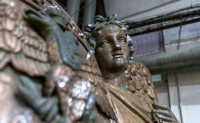 В мае начнется монтаж скульптур на Московские триумфальные ворота