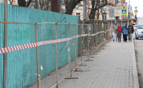 Ограду вокруг больницы Святой Евгении собираются отреставрировать