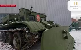 В Ленобласти передали бронированный тягач подразделению Министерства обороны России