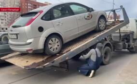 Не платил алименты и лишился автомобиля: в Петербурге арестовали машину у 40-летнего отца двоих детей