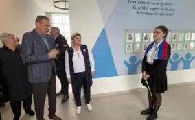 Губернатор Ленобласти осмотрел Кикеринскую СОШ после реновации