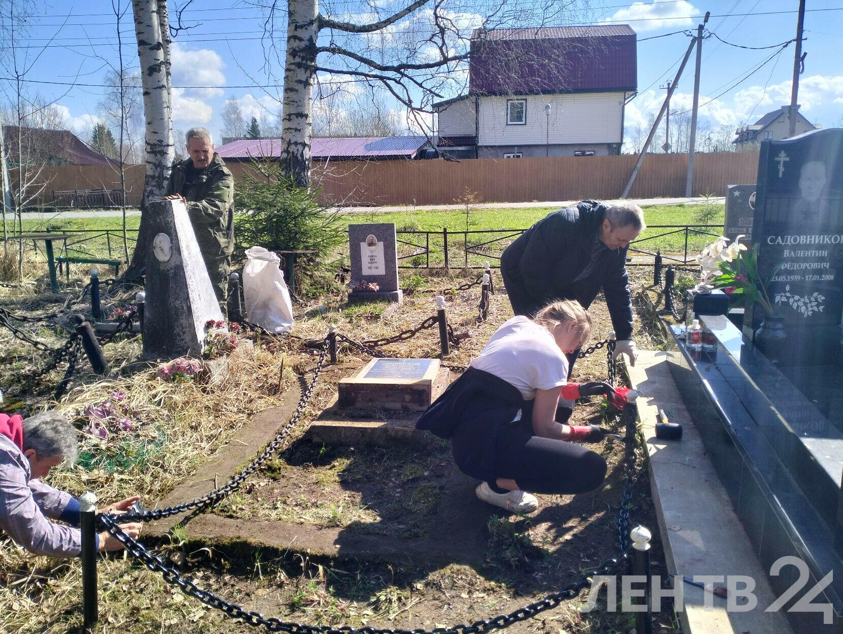 Заброшенную могилу ветерана Великой Отечественной войны привели в порядок  во Мге