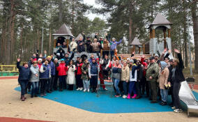 Комитет МСУ Ленобласти привел в порядок парк в Приозерске