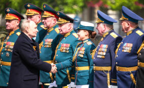Владимир Путин выступил на параде Победы в Москве