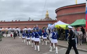 Майский праздник корюшки проходит на территории Петропавловской крепости