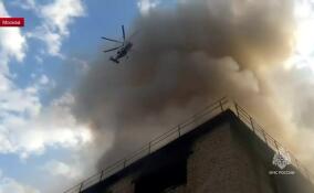 Несколько часов тушили крупный пожар на востоке Москвы