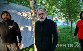 Фоторепортаж ЛенТВ24: в Петербурге прошел международный рок-фестиваль "Окна открой"