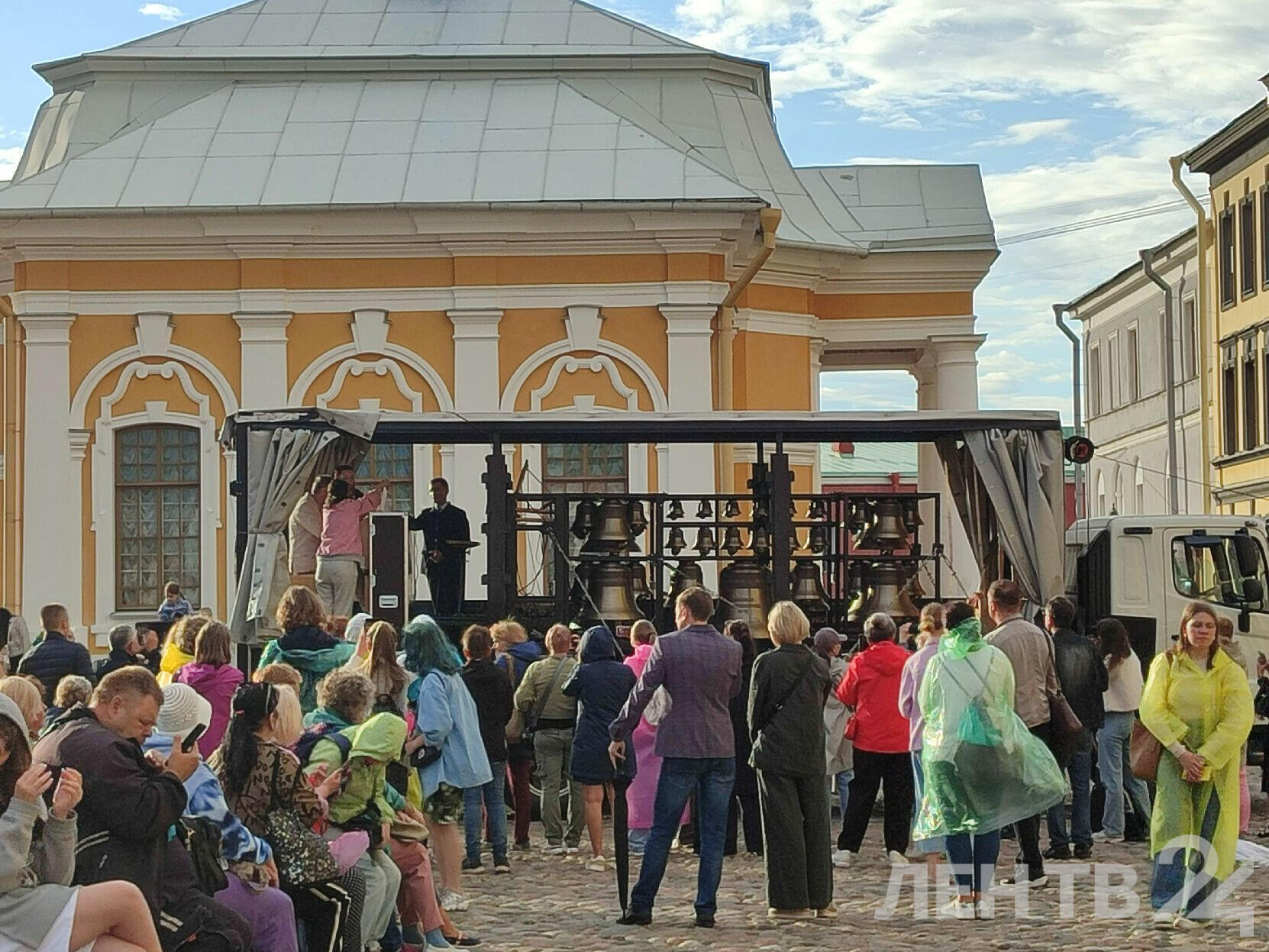 На Москву после аномальной жары обрушилась непогода