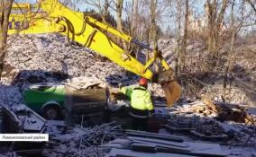 В Ломоносовском районе продолжается строительство нового моста через реку Стрелка