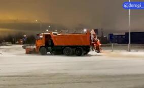 За сутки в Ленобласти от снега очистили более 8 тысяч километров дорог