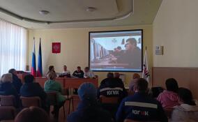 На Енакиевском металлургическом заводе родители школьников встретились с представителями местного металлургического техникума
