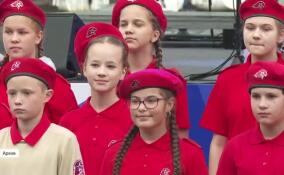 По следам идеологической турбулентности. Что происходит с российскими ценностями и есть ли они вообще?