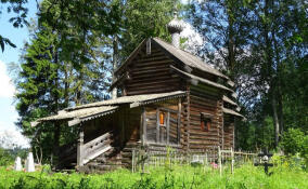 В Лиственке отреставрируют деревянную церковь Рождества Богородицы