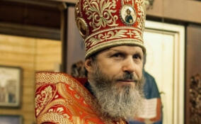 Епископ Выборгский и Приозерский Варнава поздравил верующих с Пасхой