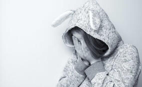 Полиция проверят информацию о растлении мужчиной дочери в Волосовском районе