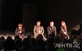 Театр наций привез в Петербург спектакль по сценарию Алексея Балабанова