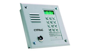 Пенсионерка из Петербурга заплатила за замену домофона почти 100 тысяч рублей