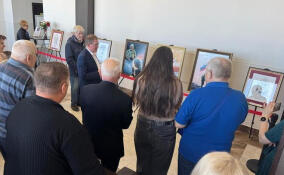 В Пениках открылась выставка, посвященная бойцам спецоперации