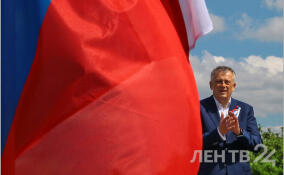 «Этот праздник по-настоящему объединяет людей труда»: Александр Дрозденко поздравил ленинградцев с 1 мая