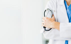 Мошенники начали красть деньги россиян через приложения «поликлиник»