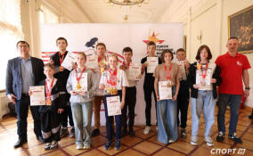 Тихвинские шашисты взяли «золото» на Кубке городов воинской славы